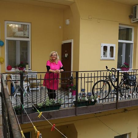 Hedi Apartman Мішкольц Екстер'єр фото