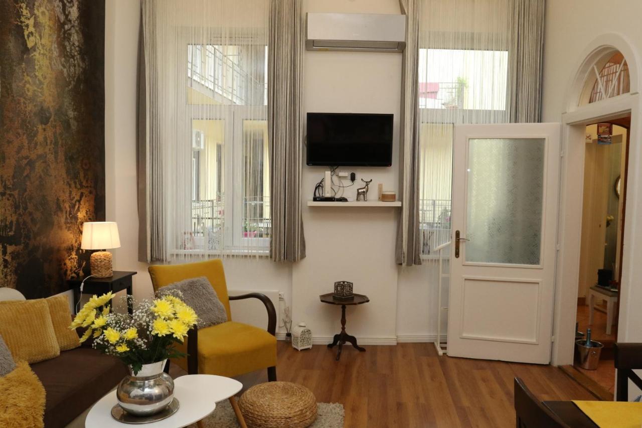 Hedi Apartman Мішкольц Екстер'єр фото